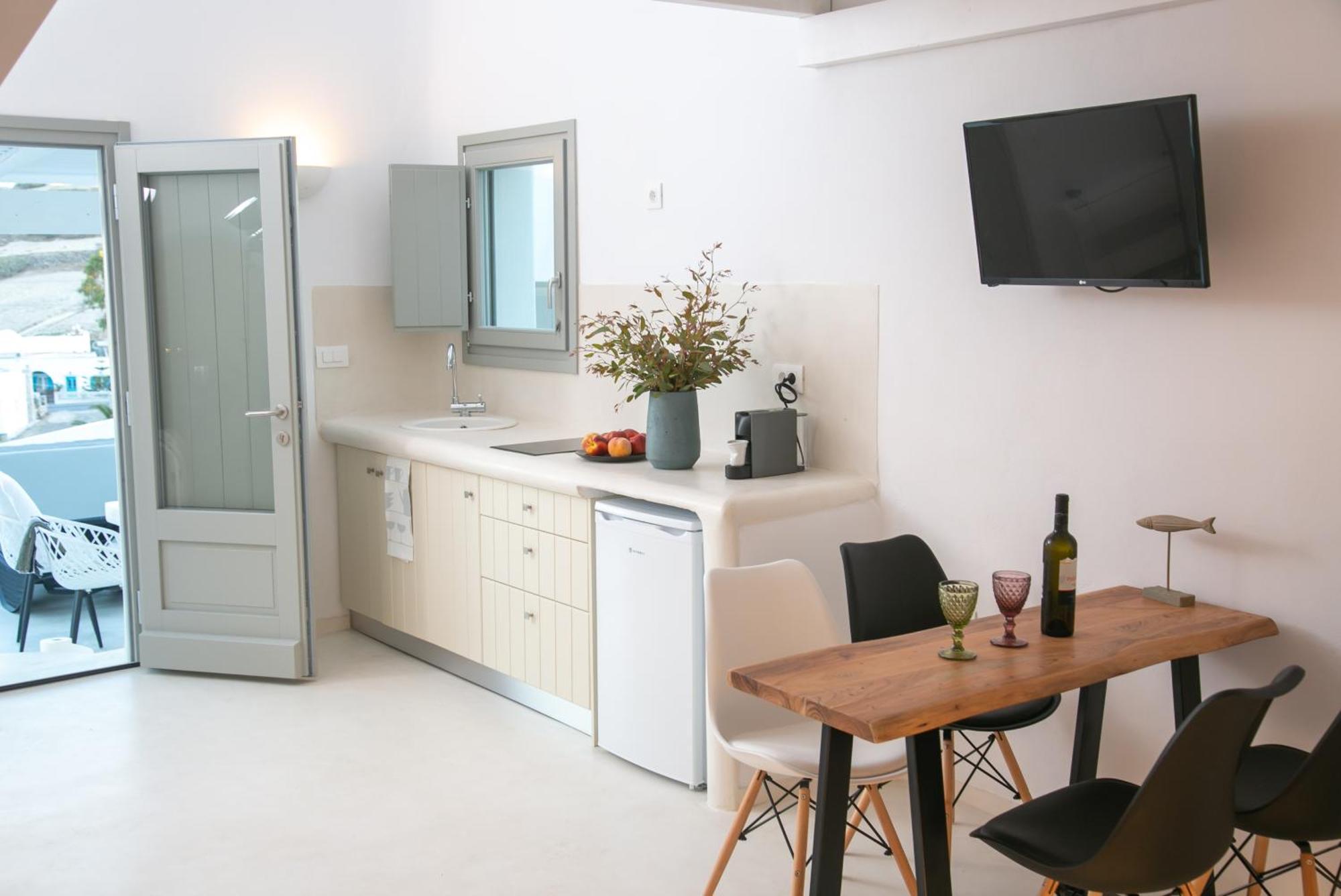 Shades Of White Villas Emporio  Экстерьер фото