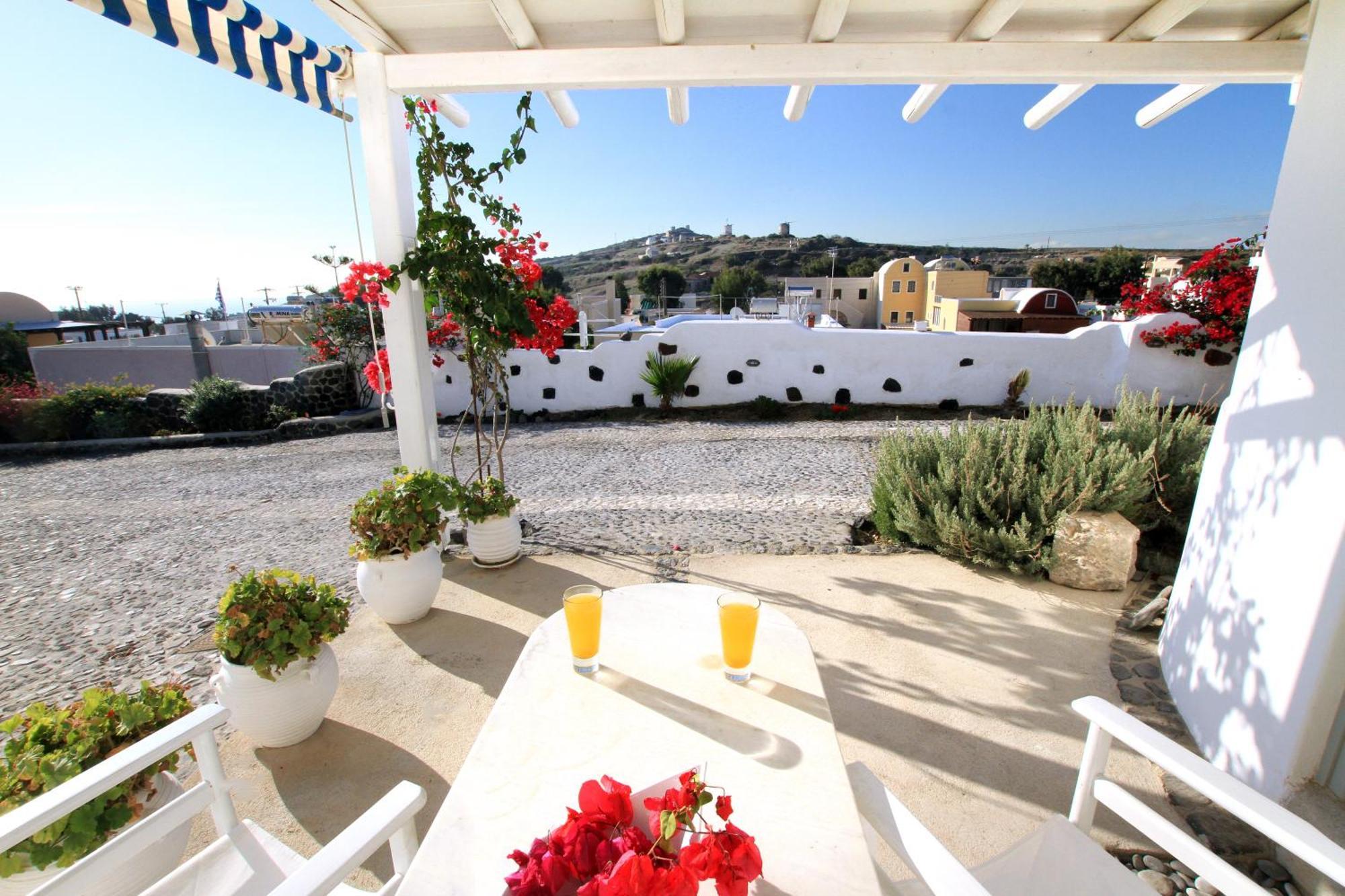 Shades Of White Villas Emporio  Экстерьер фото